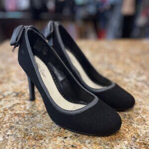 Lela Rose Felt/Satin Pump